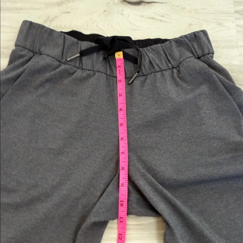 lululemon athletica comfortable gray